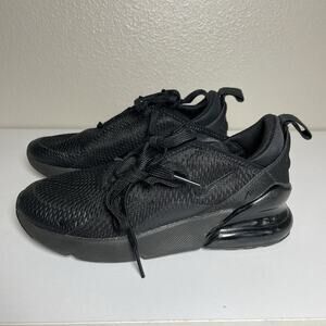 Nike Air Max 270 Kids Triple Black Sneakers Size 2Y AO2372-006 Youth